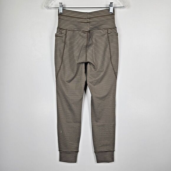 Halara Women's Small 7/8 UltraSculpt SoCinched High Waisted Leggings NWOT H21 - Picture 5 of 8